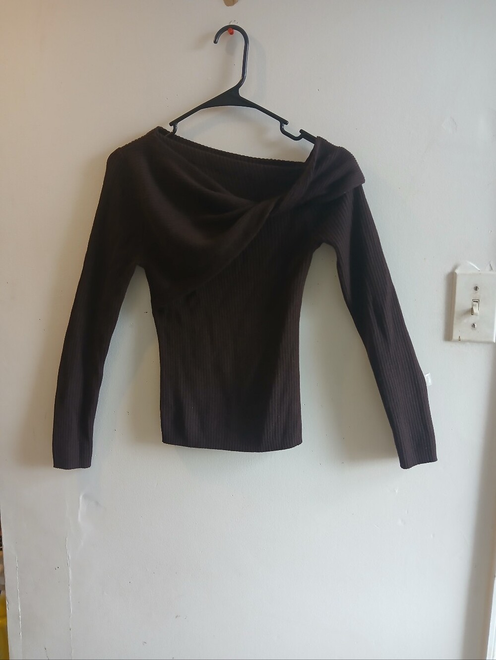 Reformation Ribbed Off-Shoulder Long Sleeve Top - Brown